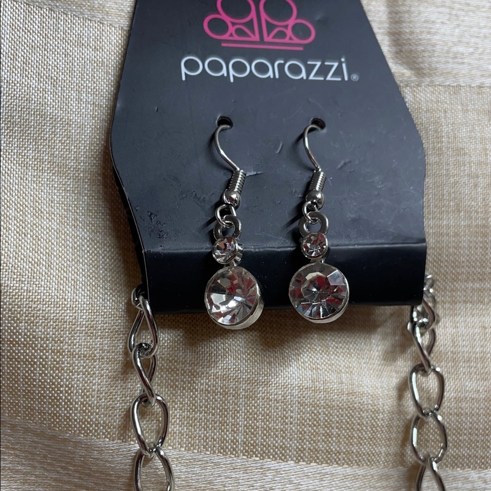 Paparazzi Shimmering Silver Necklace and Matching Earrings - Picture 4 of 5